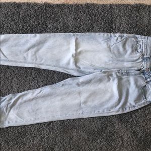 mom jeans